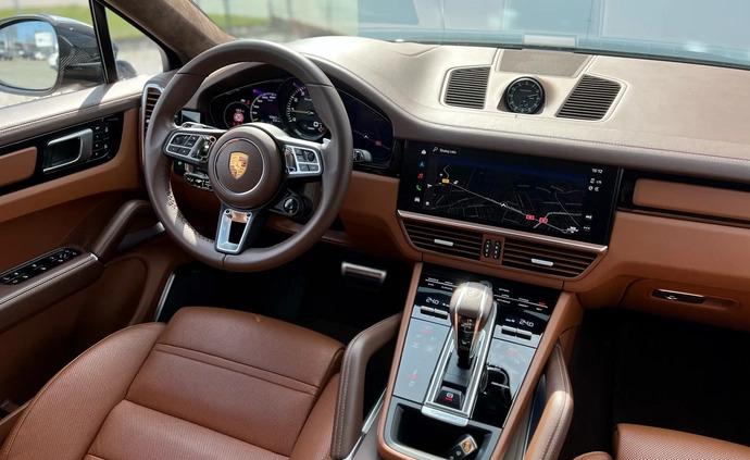 Porsche Cayenne cena 759900 przebieg: 20500, rok produkcji 2022 z Człuchów małe 596